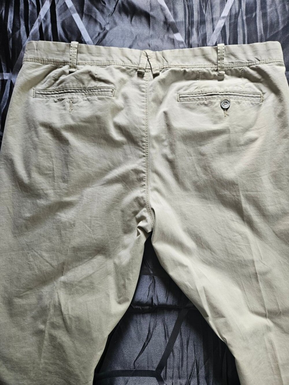 Mens Khaki Pants 36x32 2-Pair Bundle — Dockers Individual Fit + Express Photogra